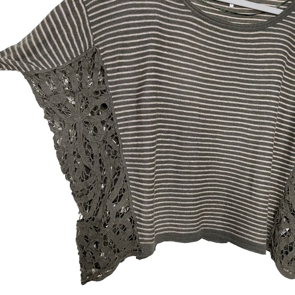 Free People Womens Olive Green Stripe Long Sleeve Lace Crop Oversize Top Size XS - Picture 3 of 8